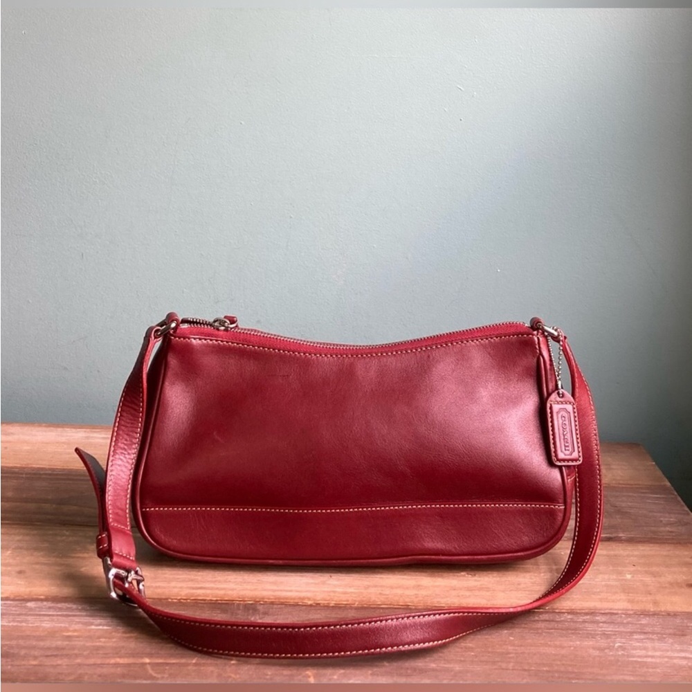 Vintage Y2K Coach Red Leather Hampton Demi Shoulder Bag 7587